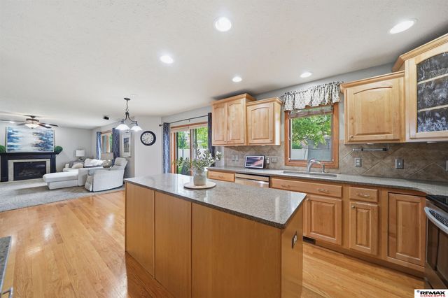 8342 Upton Grey Lane, Lincoln, NE 68516