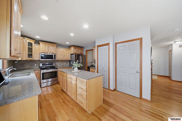 8342 Upton Grey Lane, Lincoln, NE 68516