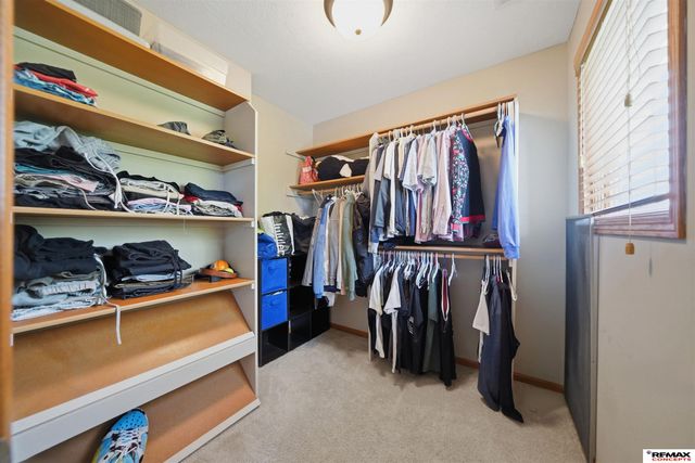 8342 Upton Grey Lane, Lincoln, NE 68516