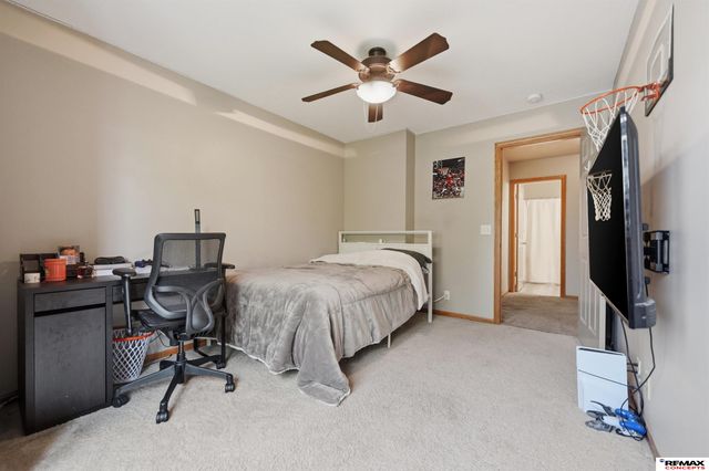 8342 Upton Grey Lane, Lincoln, NE 68516
