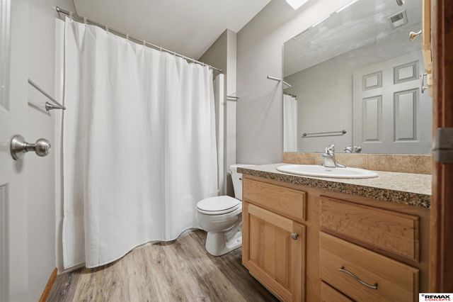 8342 Upton Grey Lane, Lincoln, NE 68516