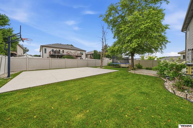 8342 Upton Grey Lane, Lincoln, NE 68516