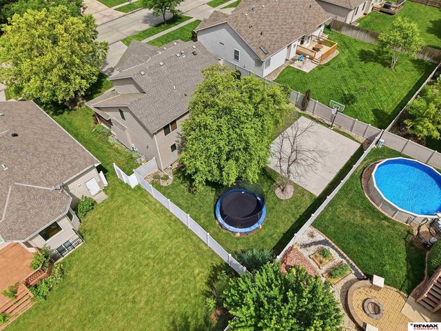 8342 Upton Grey Lane, Lincoln, NE 68516