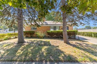 230 E Webster Street, Ferndale, MI 48220