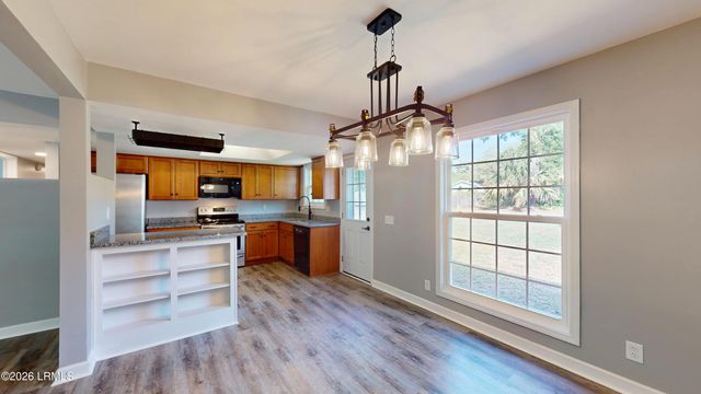 4027 Shell Point Road, Beaufort, SC 29906
