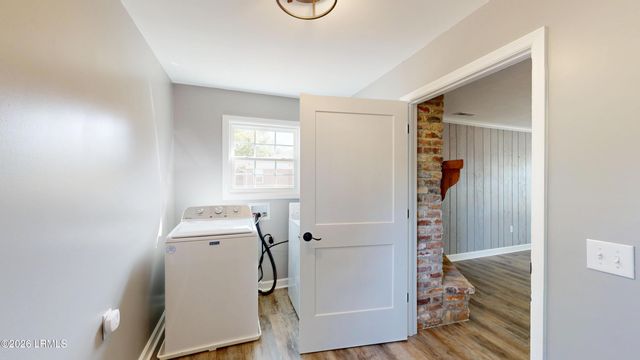 4027 Shell Point Road, Beaufort, SC 29906