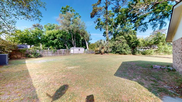 4027 Shell Point Road, Beaufort, SC 29906