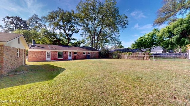 4027 Shell Point Road, Beaufort, SC 29906