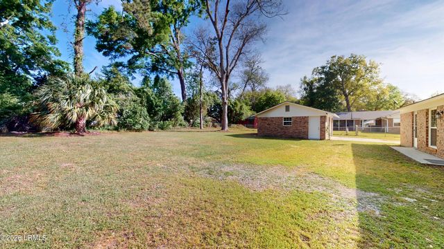 4027 Shell Point Road, Beaufort, SC 29906