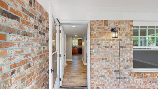 4027 Shell Point Road, Beaufort, SC 29906