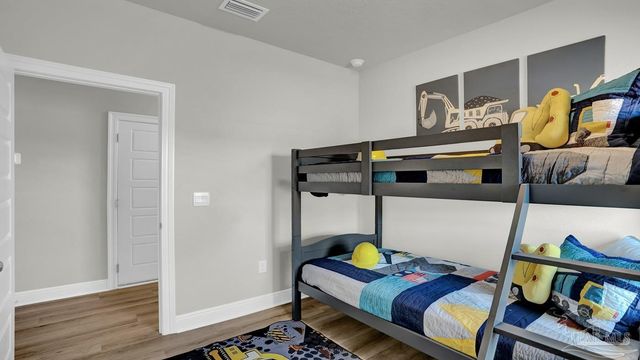 24 Spoonbill St, Cantonment, FL 32533