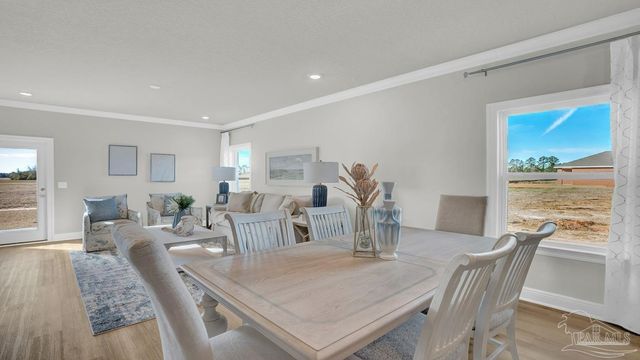 24 Spoonbill St, Cantonment, FL 32533