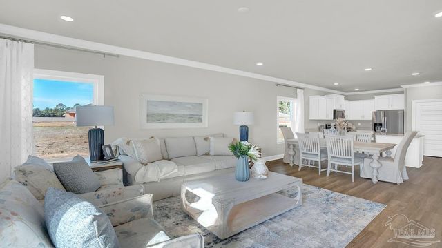 24 Spoonbill St, Cantonment, FL 32533