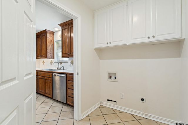 3303 Shenandoah Dr, Tyler, TX 75701