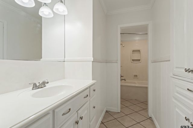 3303 Shenandoah Dr, Tyler, TX 75701