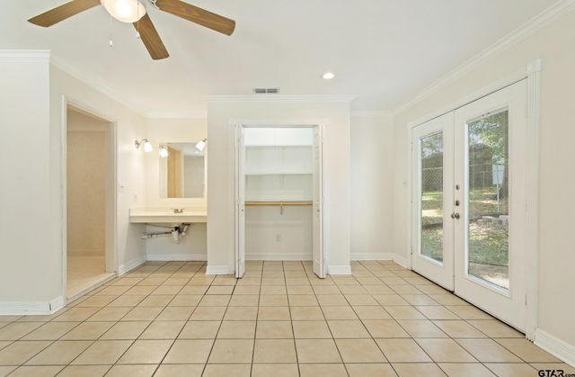 3303 Shenandoah Dr, Tyler, TX 75701