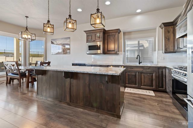 2103 W Egret, Nampa, ID 83686