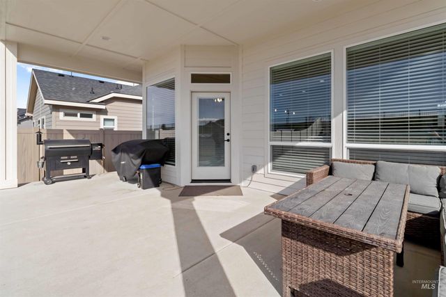 2103 W Egret, Nampa, ID 83686