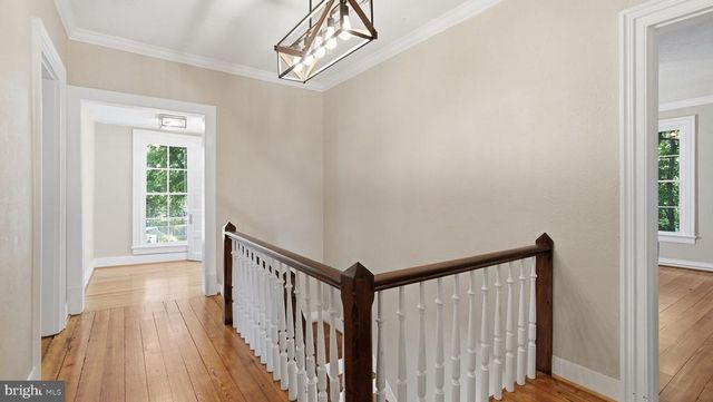 105 E WASHINGTON ST, Remington, VA 22734