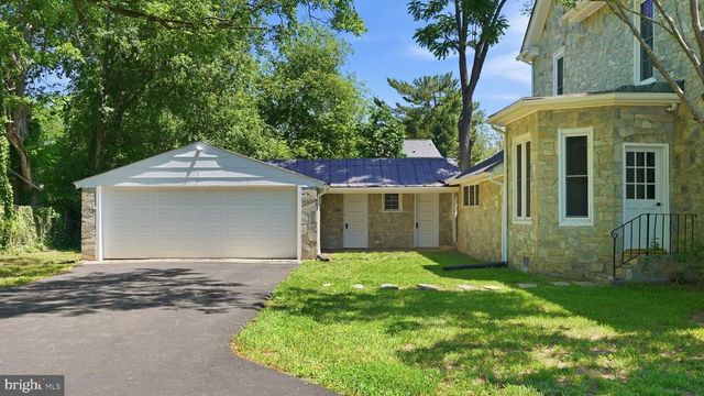 105 E WASHINGTON ST, Remington, VA 22734