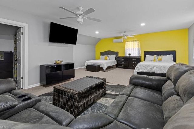 244 Carrie DR, Franklin, VA 23851