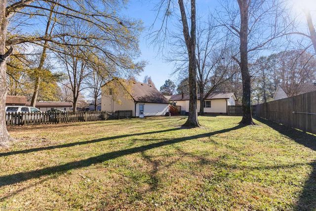 244 Carrie DR, Franklin, VA 23851