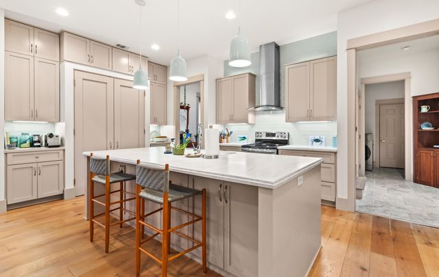 321 Seabreeze Boulevard, Seacrest, FL 32461