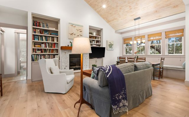 321 Seabreeze Boulevard, Seacrest, FL 32461