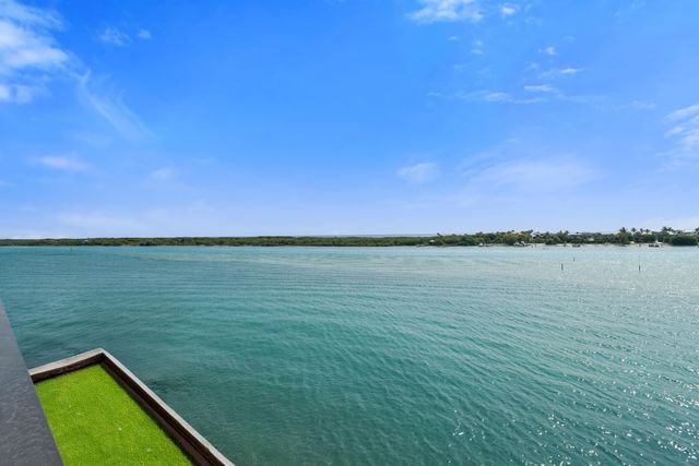 12450 SE Crystal Cove Place 13, Jupiter, FL 33469