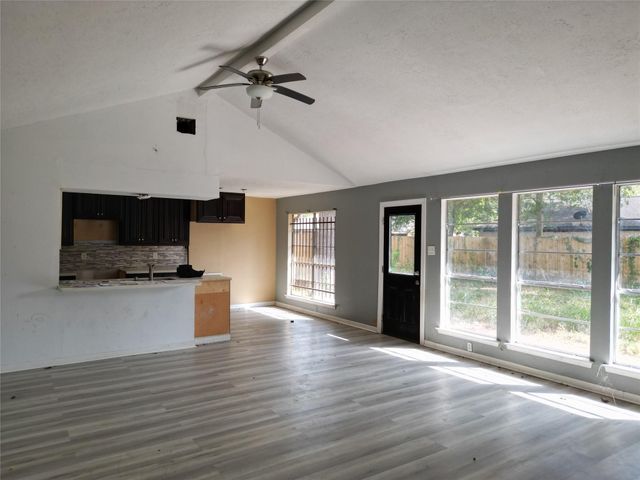 8006 White Swan Drive, Humble, TX 77396