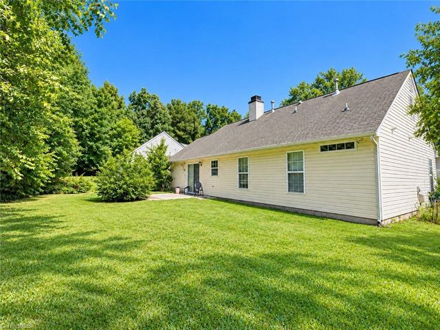 1704 Bellwick Drive, Greensboro, NC 27406