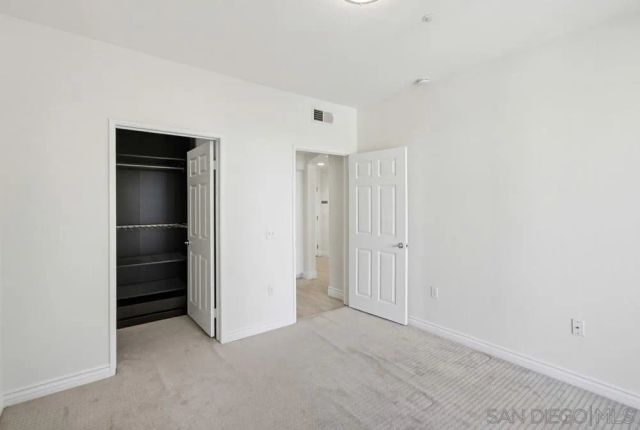 9229 Regents L206, La Jolla, CA 92037