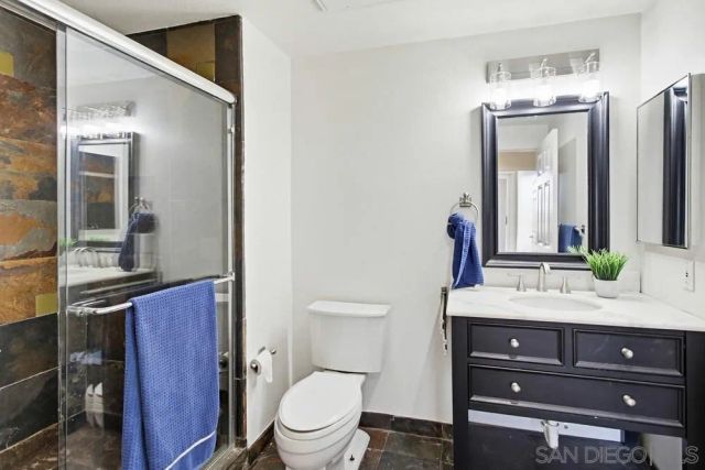 9229 Regents L206, La Jolla, CA 92037