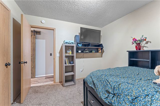 2906 Levi Lane, Bentonville, AR 72712