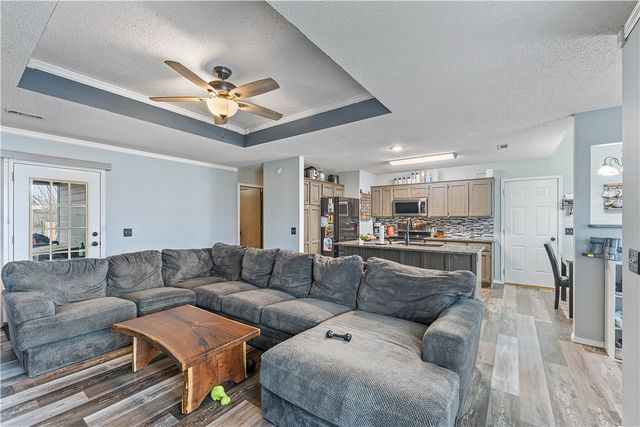 2906 Levi Lane, Bentonville, AR 72712