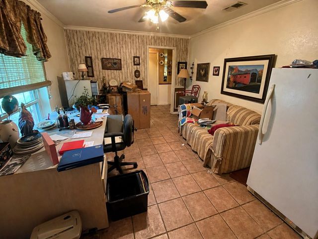 220 County Road 441, Dayton, TX 77535