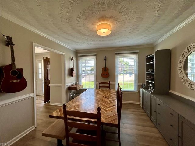 1701 Everest CIR, Virginia Beach, VA 23454