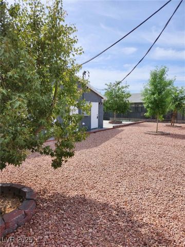 2427 McCarran Street, North Las Vegas, NV 89030