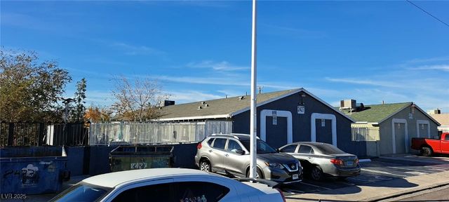 2427 McCarran Street, North Las Vegas, NV 89030
