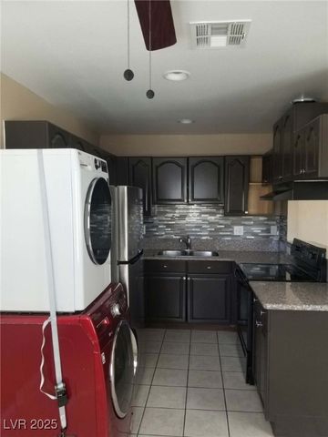 2427 McCarran Street, North Las Vegas, NV 89030