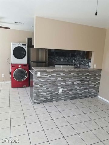 2427 McCarran Street, North Las Vegas, NV 89030