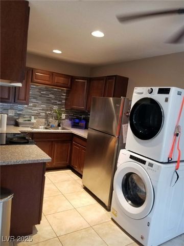 2427 McCarran Street, North Las Vegas, NV 89030