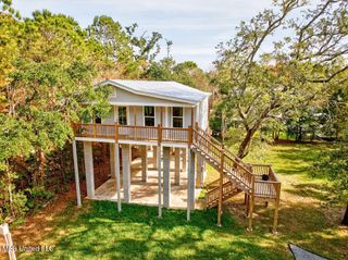 11014 Gannet Street, Bay Saint Louis, MS 39520