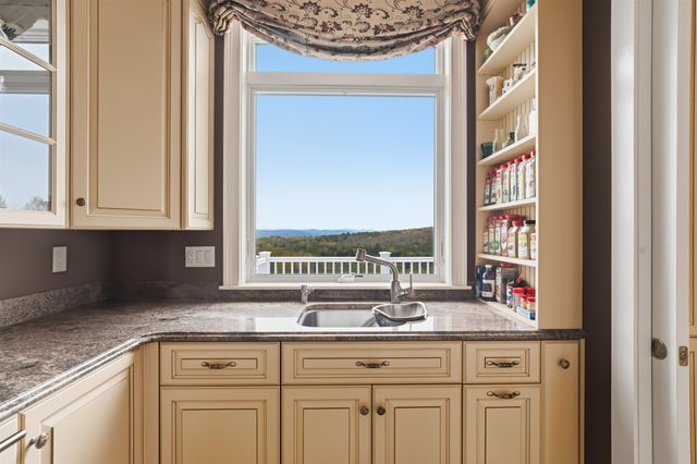15 Old Stage Road, Langdon, NH 03602