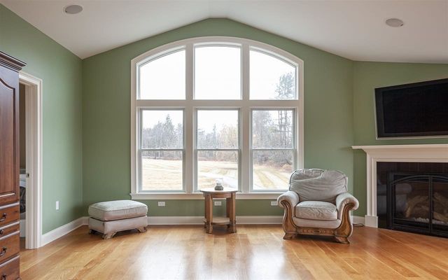 15 Old Stage Road, Langdon, NH 03602