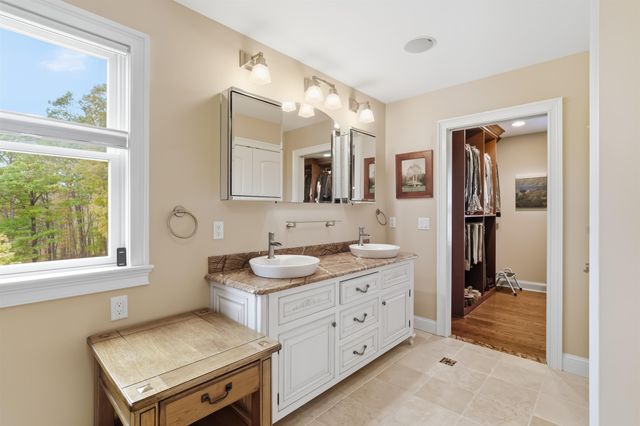 15 Old Stage Road, Langdon, NH 03602