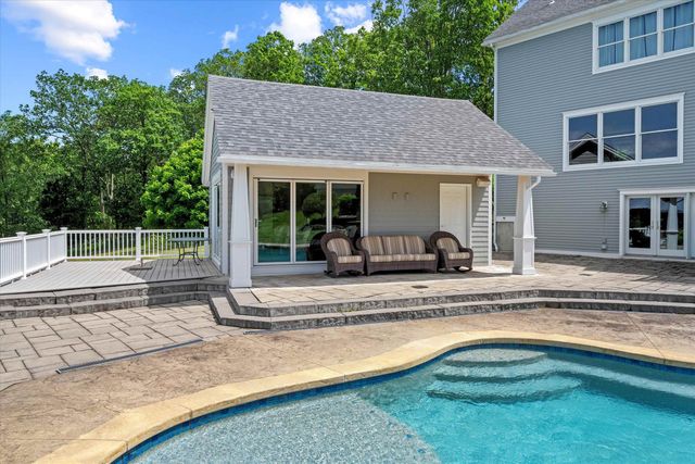 15 Old Stage Road, Langdon, NH 03602
