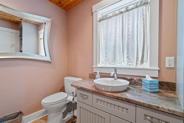 15 Old Stage Road, Langdon, NH 03602