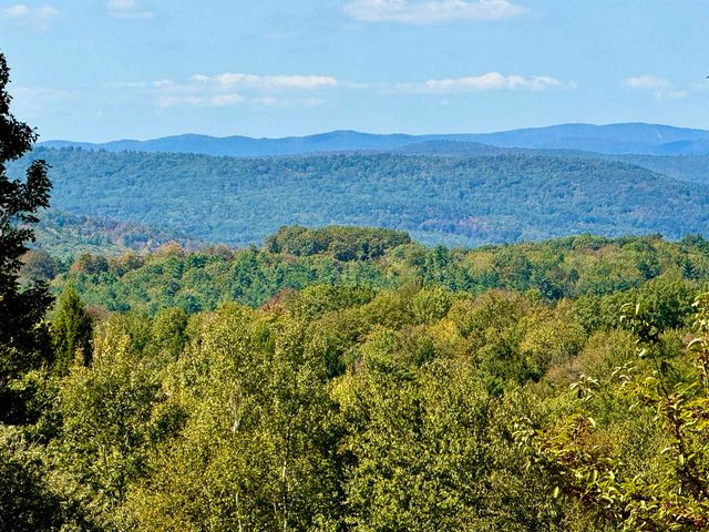 15 Old Stage Road, Langdon, NH 03602