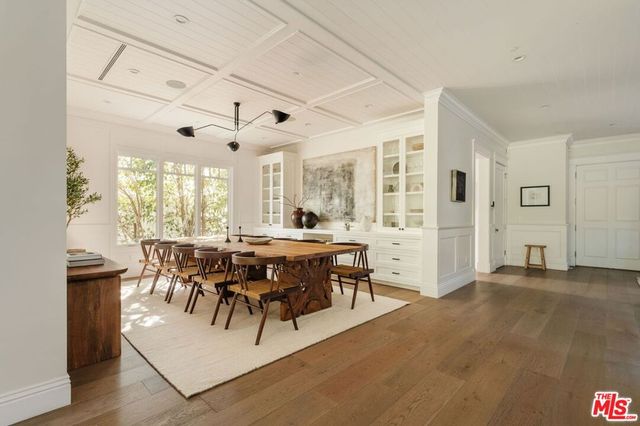 822 N Genesee Avenue, Los Angeles, CA 90046